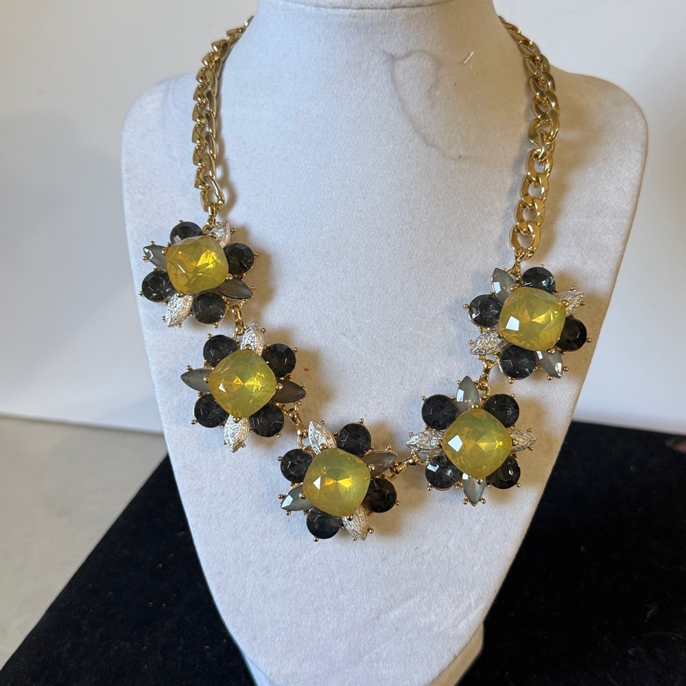 Vintage Statement Necklace with Yellow and Black Floral Design 16”